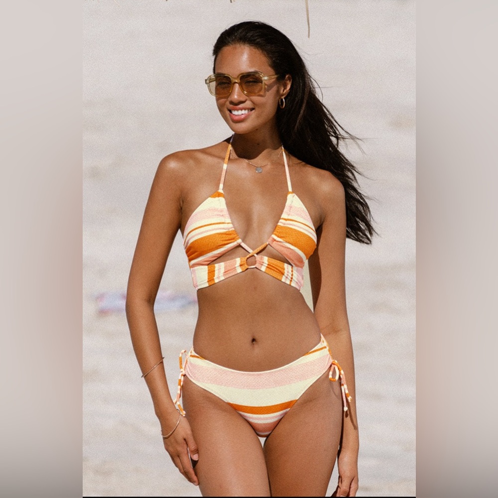 CUPSHE bikini set new w/ tags!!